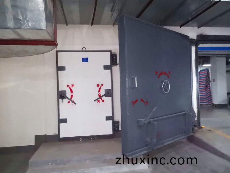 鋼結構雙扇防(fang)護密閉門